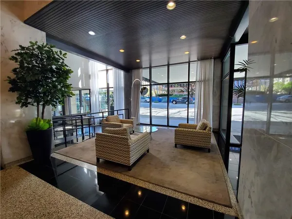 $1,795 | 620 Peachtree Street Northeast, Unit 1011, Atlanta, GA 30308