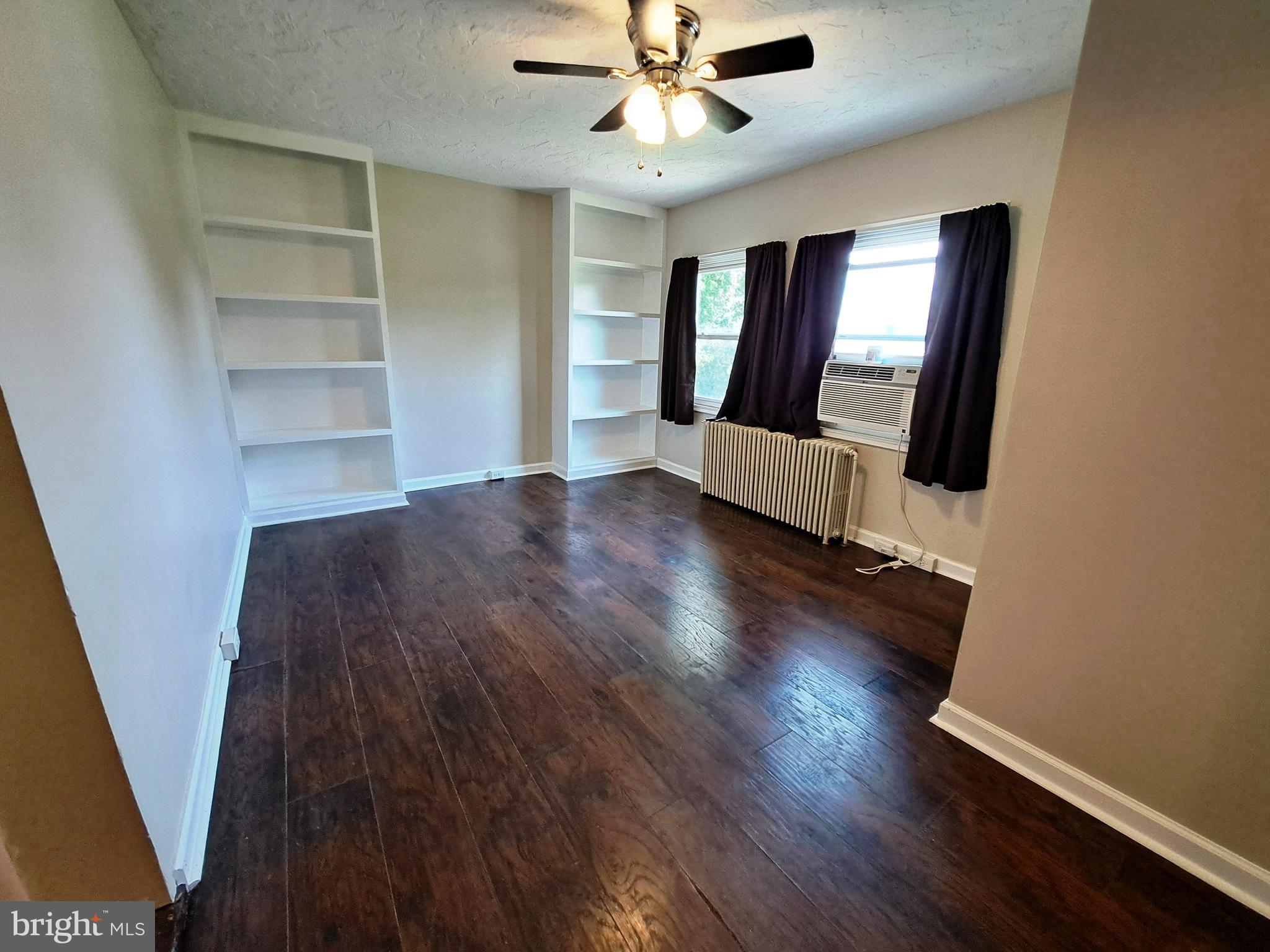 213 North Main Street Jacobus, PA 17407 - Photo 18 of 35 1st Floor Bedroom 2