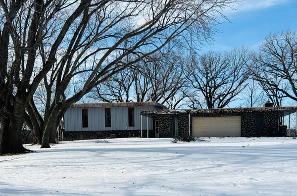 $270,000 | 1004 South Ramsey Street, Redwood Falls, MN 56283