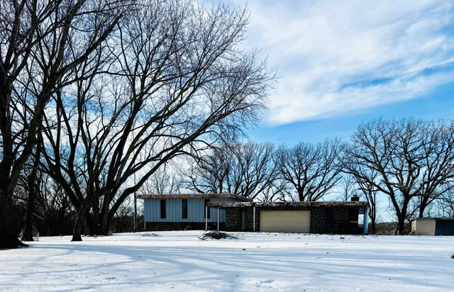 $285,000 | 1004 South Ramsey Street, Redwood Falls, MN 56283