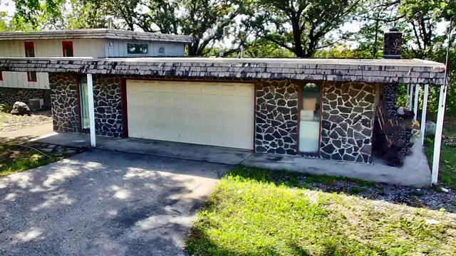 $285,000 | 1004 South Ramsey Street, Redwood Falls, MN 56283