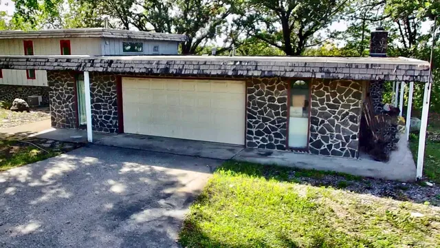 $285,000 | 1004 South Ramsey Street, Redwood Falls, MN 56283