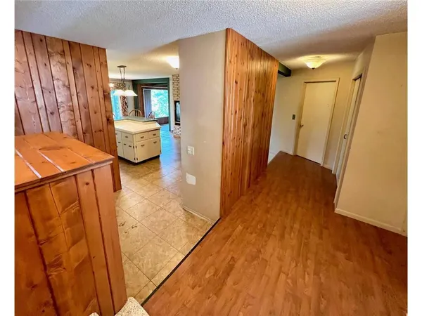 $270,000 | 1004 South Ramsey Street, Redwood Falls, MN 56283