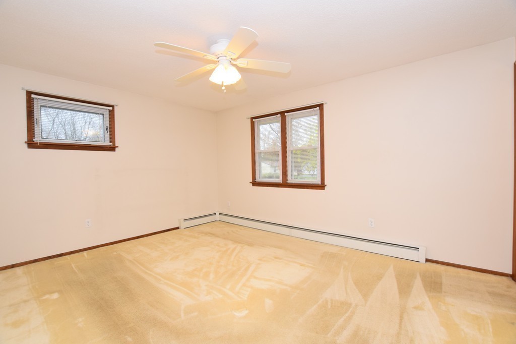 5 Trail Circle Springfield, MA 01118 - Photo 12 of 30 Gallery Image 12