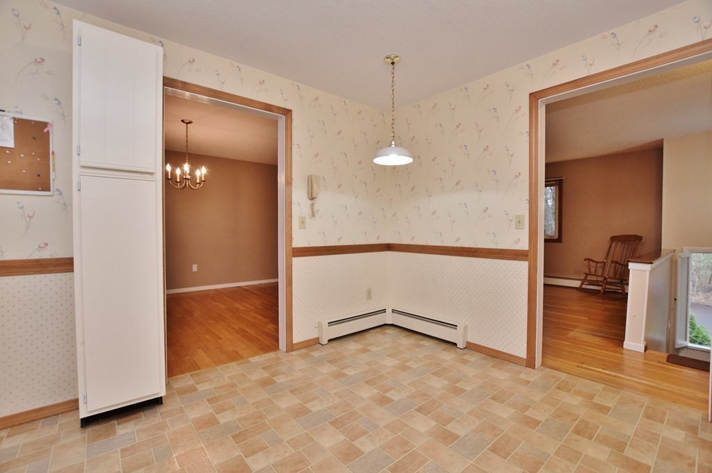 5 Trail Circle Springfield, MA 01118 - Photo 5 of 30 Gallery Image 5