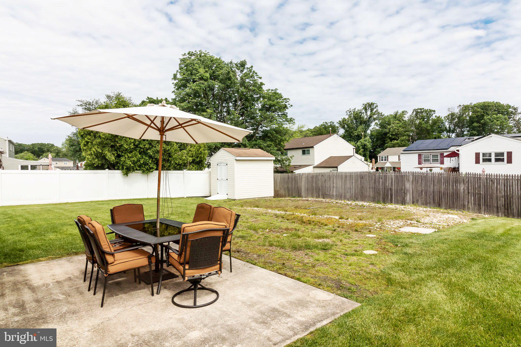12 Vicksburg Road Clementon, NJ 08021 - Photo 26 of 27 Exterior Back