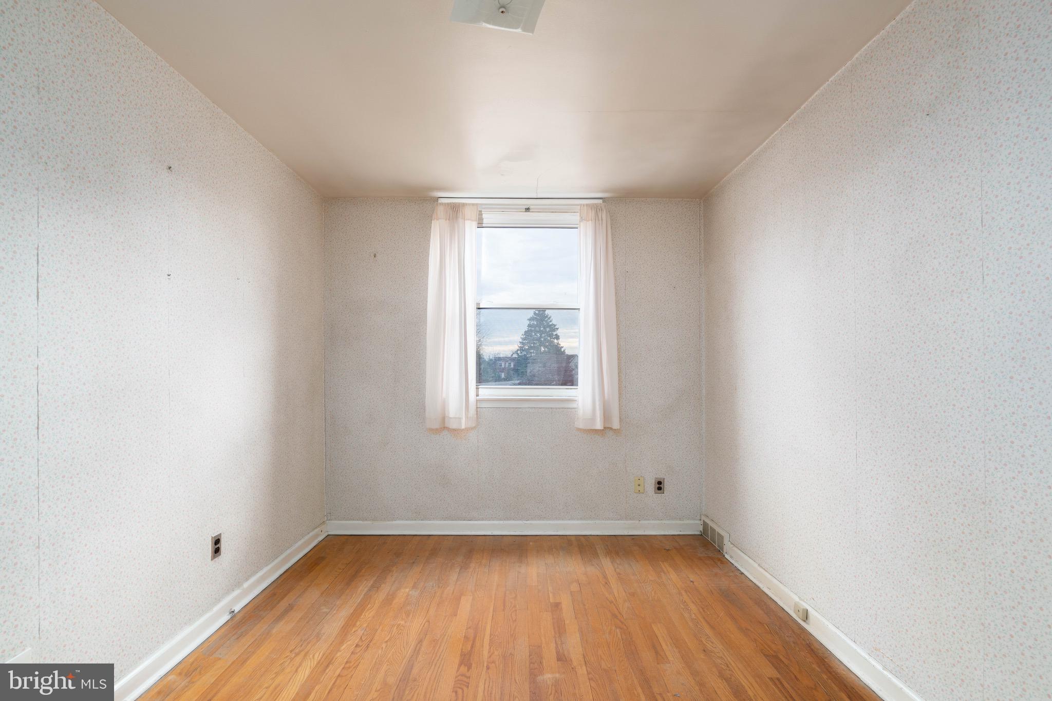 1016 Clayton Road Wilmington, DE 19805 - Photo 17 of 23