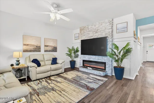 $329,000 | 1271 Rippling Cove Loop Southwest, Supply, NC 28462