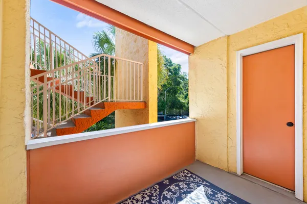 $136,600 | 209 West Miracle Strip Parkway, Unit C201, Mary Esther, FL 32569