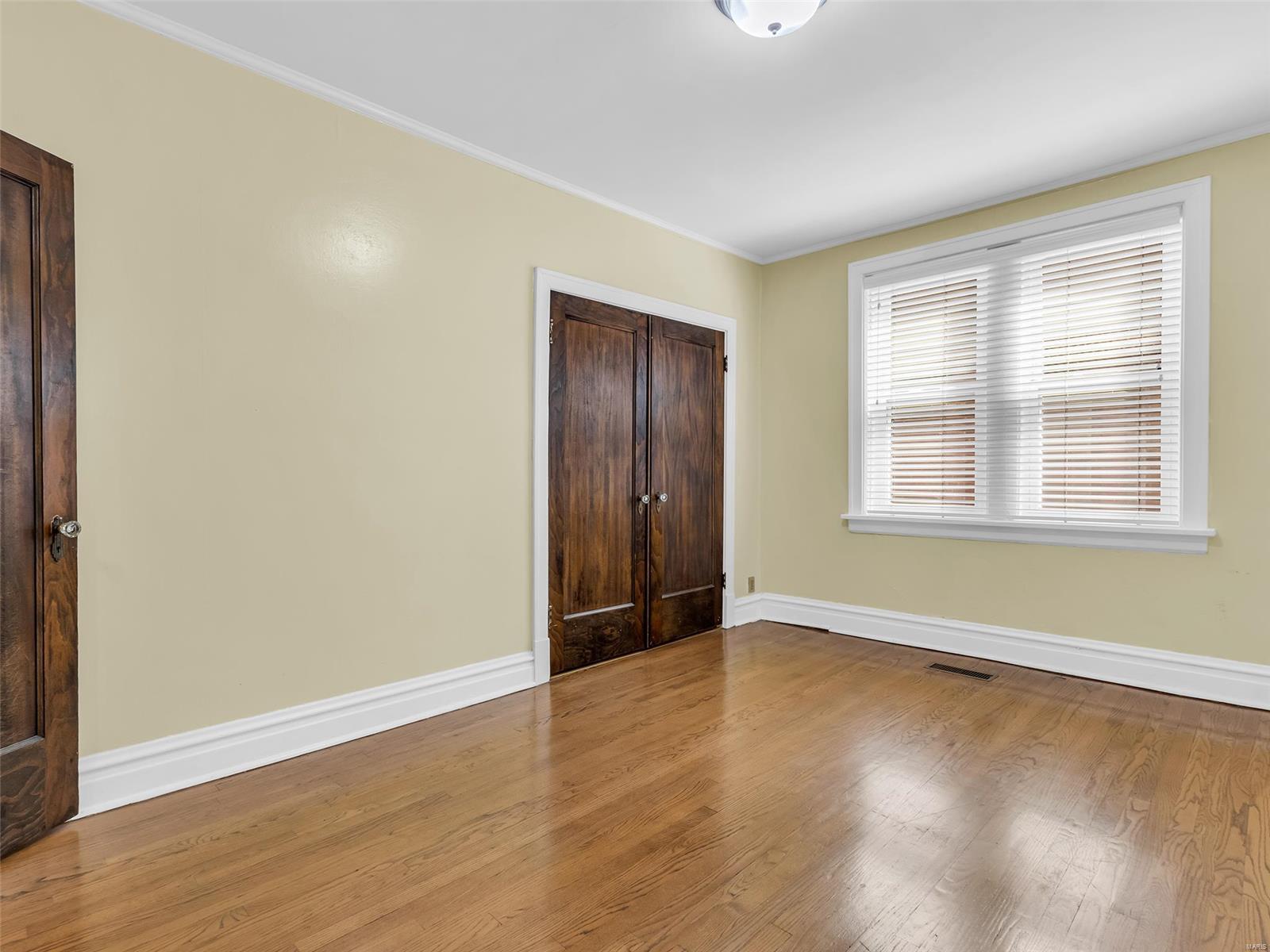 314 South Hanley Road, Unit 1S St. Louis, MO 63105 - Photo 15 of 17