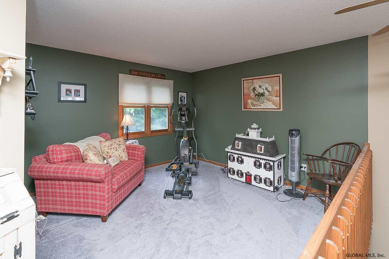 1050 Sterling Ridge Drive Rensselaer, NY 12144 - Photo 14 of 27 Photo 14
