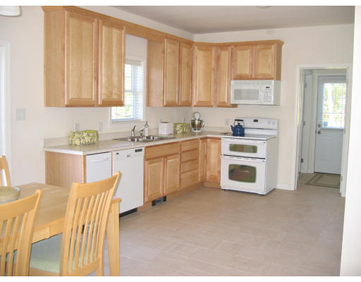 86 Fred Smith Road Westminster, MA 01473 - Photo 4 of 13