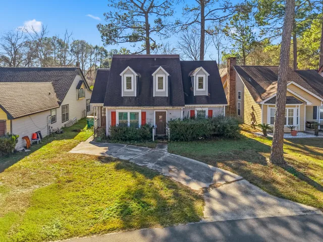 $220,000 | 2812 Old Carriage Lane, Fort Walton Beach, FL 32547