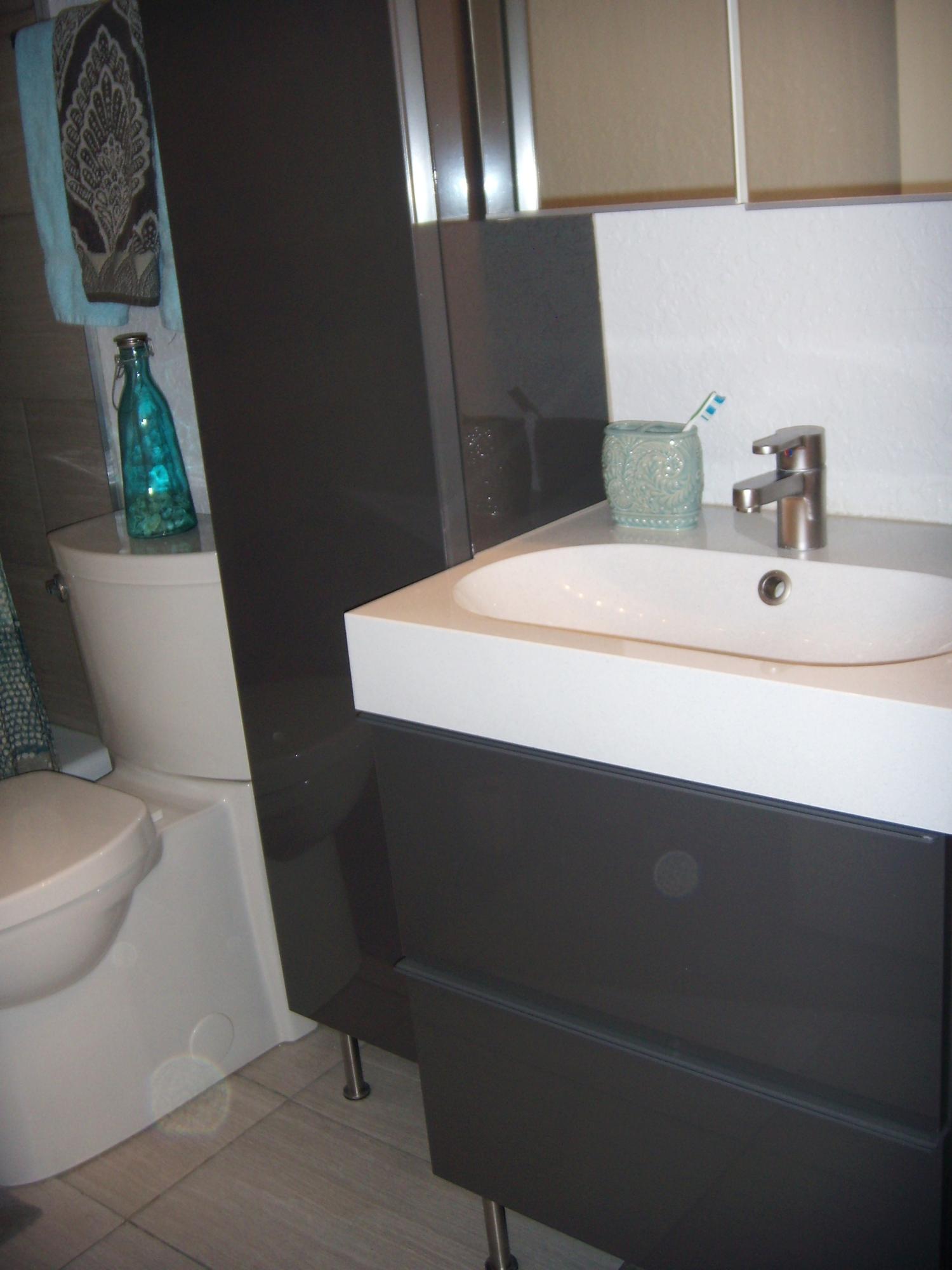 755 Dotterel Road, Unit 1203 Delray Beach, FL 33444 - Photo 16 of 23 Bathroom