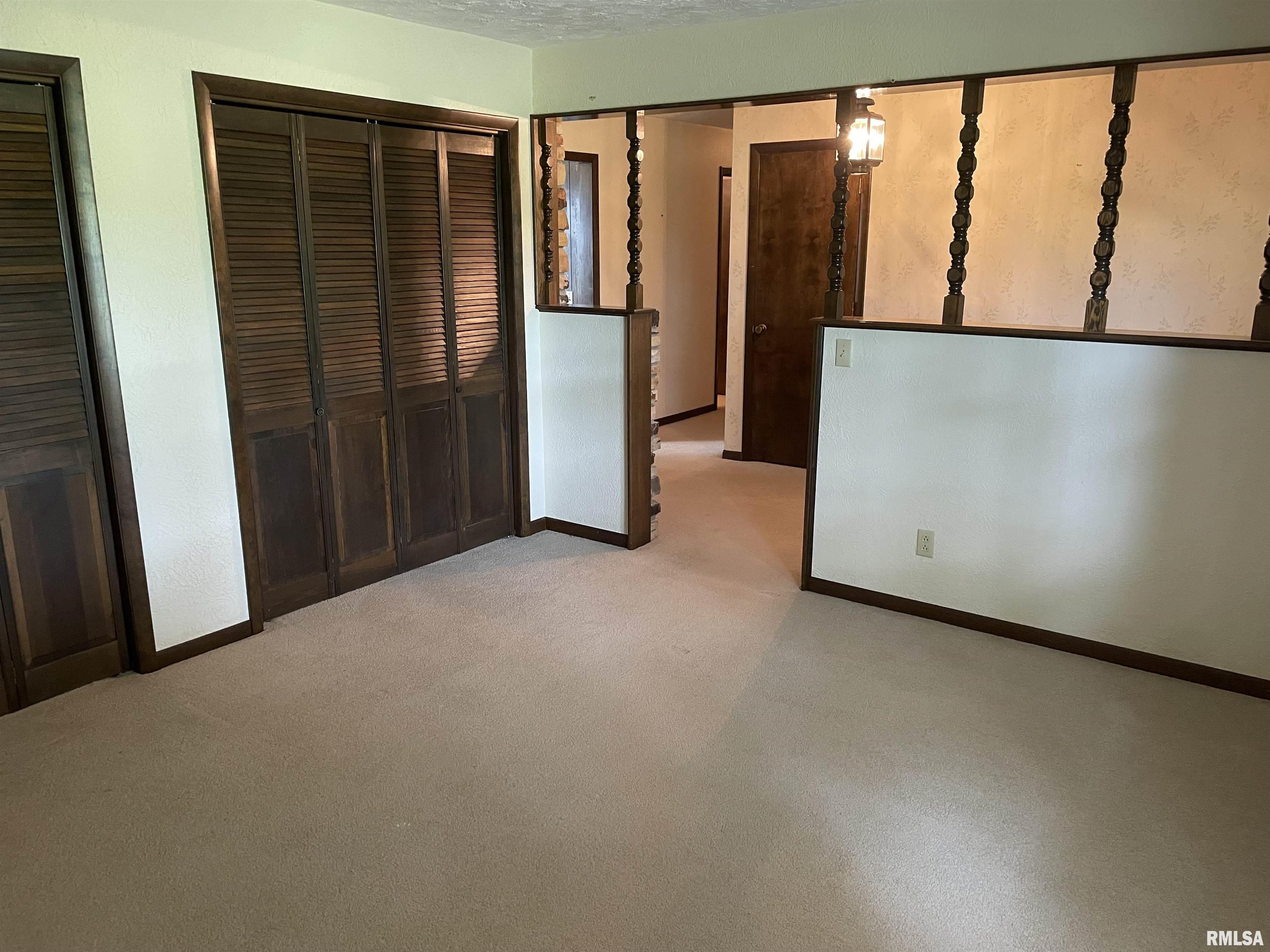 6772 Cherry Valley Road Marion, IL 62959 - Photo 8 of 30