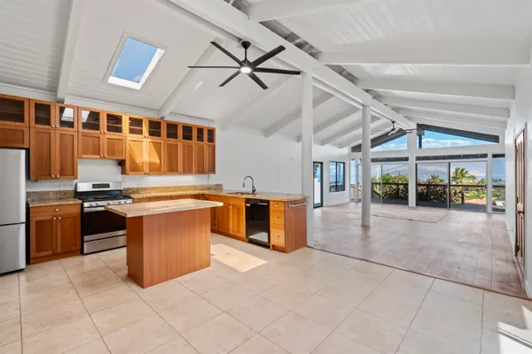 $6,000 | 561 Kaleo Place, Kihei, HI 96753