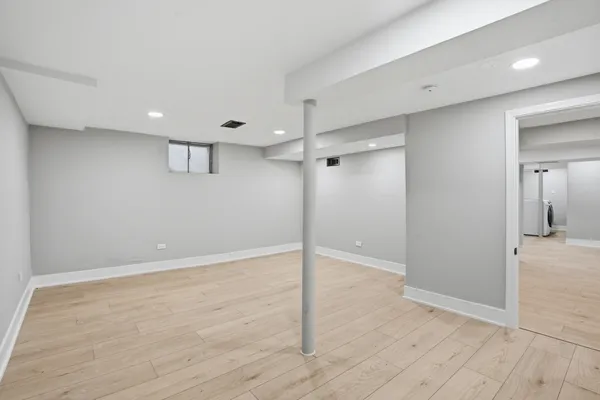 $463,900 | 9442 South Octavia Avenue, Bridgeview, IL 60455