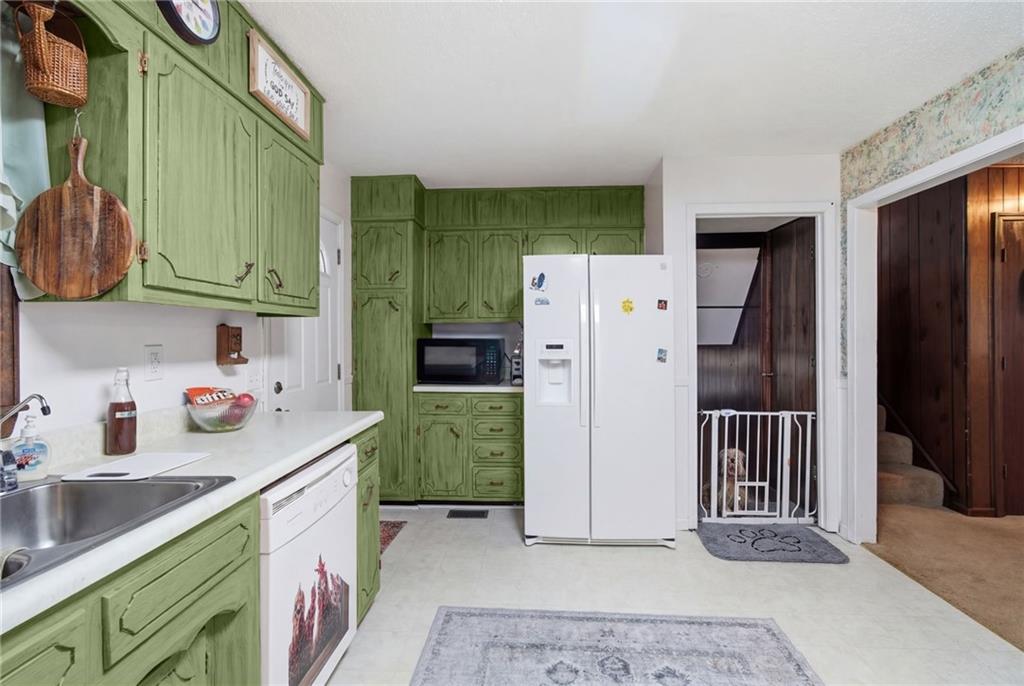 210 West Spruce Street Chilhowee, MO 64733 - Photo 11 of 35