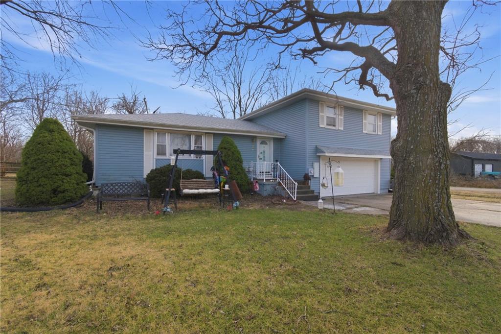 210 West Spruce Street Chilhowee, MO 64733 - Photo 3 of 35