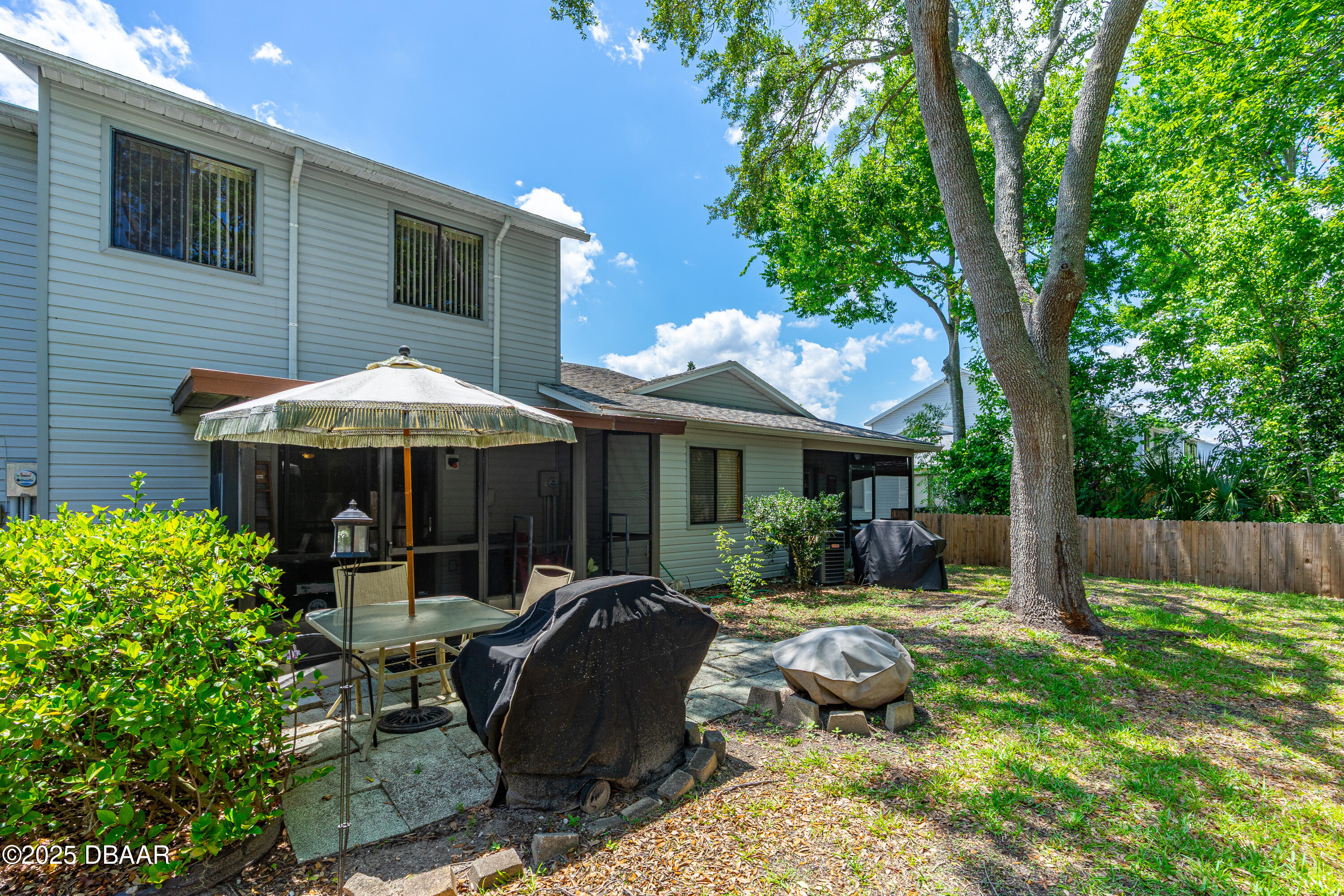 1302 Deer Springs Road Port Orange, FL 32129 - Photo 28 of 32 Backyard View