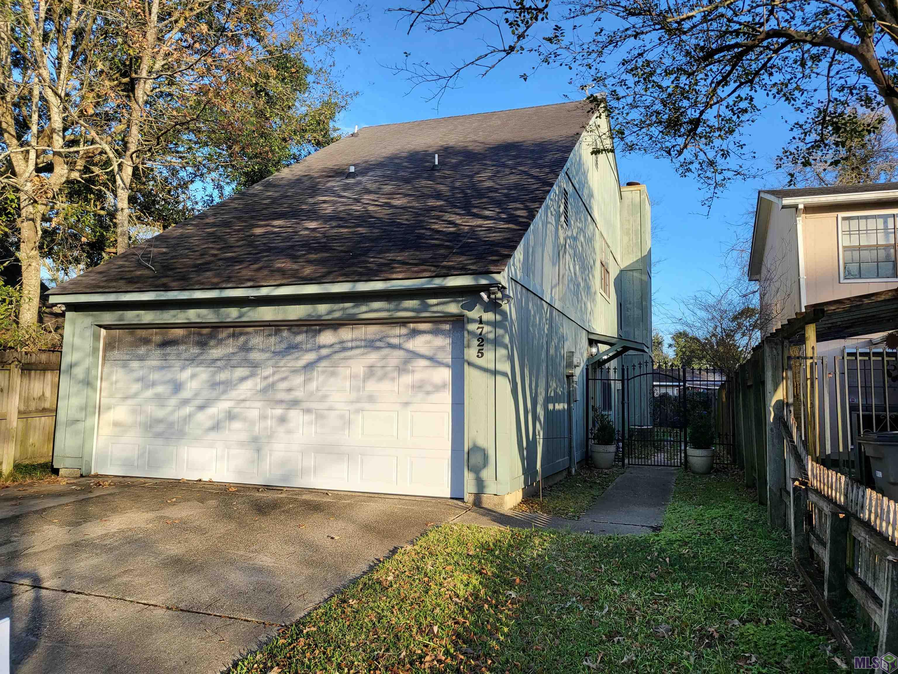 1725 Stonegate Court Baton Rouge, LA 70815 - Photo 1 of 14 Gallery Image 1