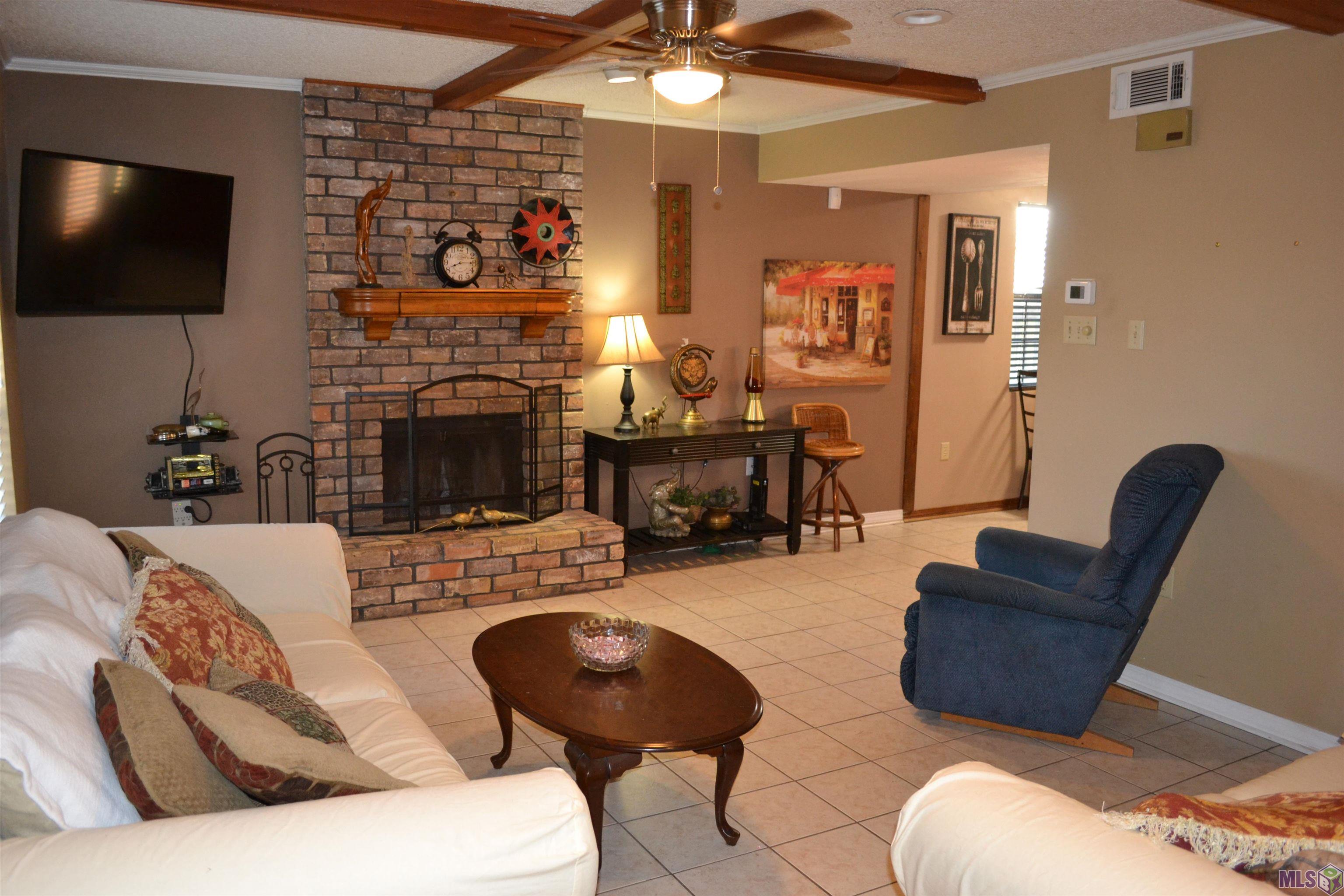 1725 Stonegate Court Baton Rouge, LA 70815 - Photo 2 of 14 Gallery Image 2