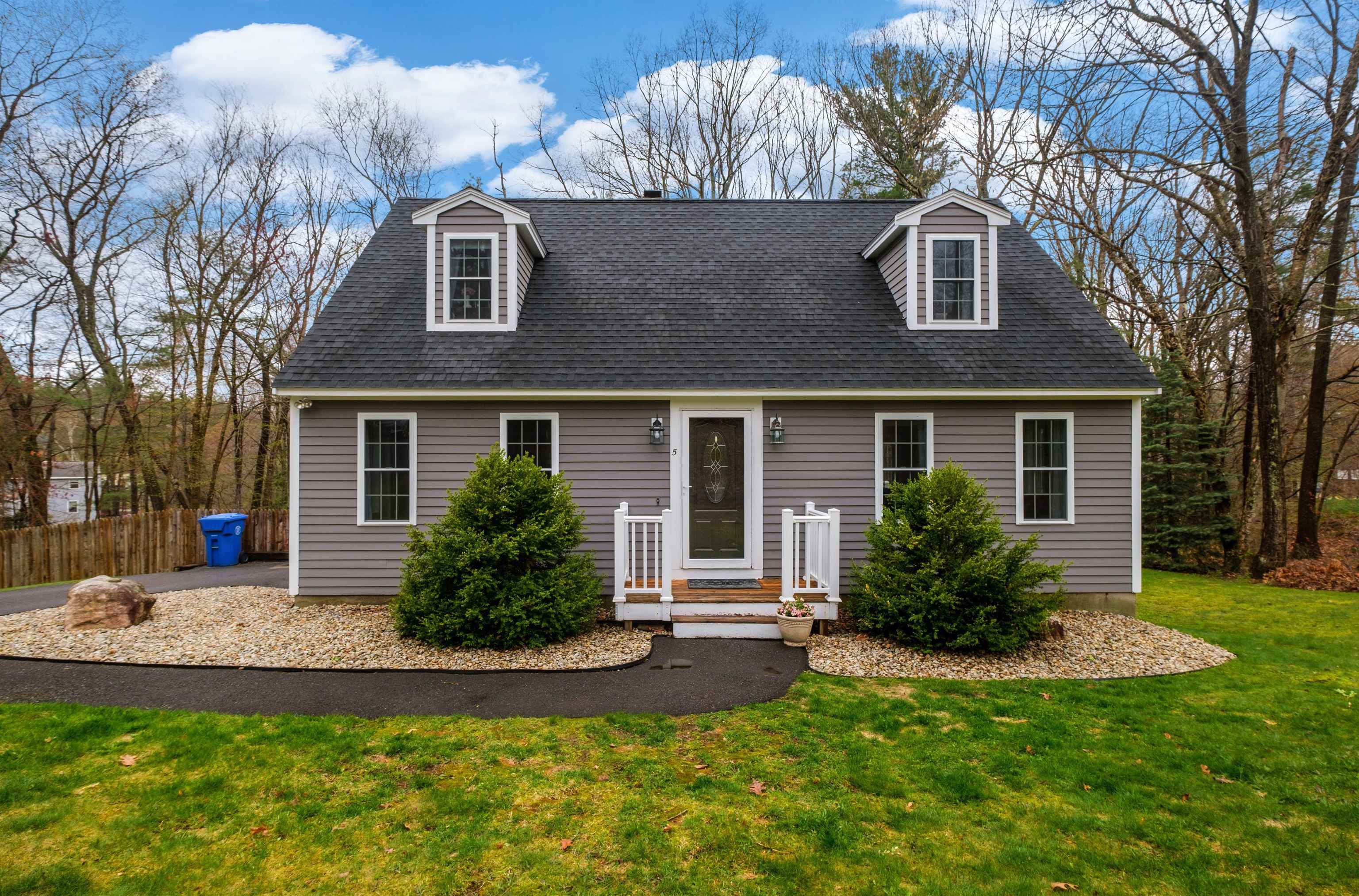 5 Laurel Hill Road Londonderry, NH 03053 - Photo 1 of 35 Gallery Image 1