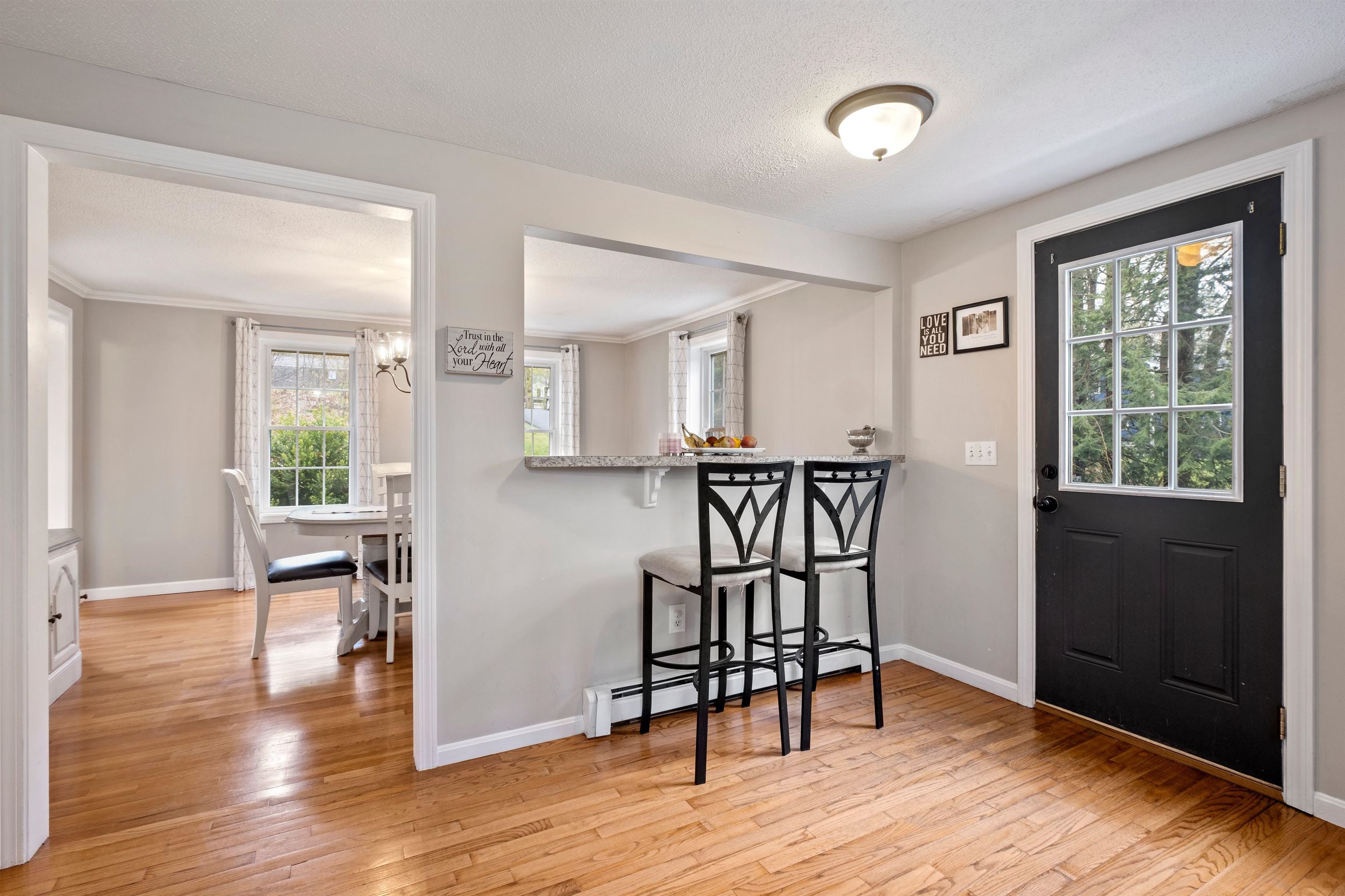 5 Laurel Hill Road Londonderry, NH 03053 - Photo 10 of 35 Gallery Image 10