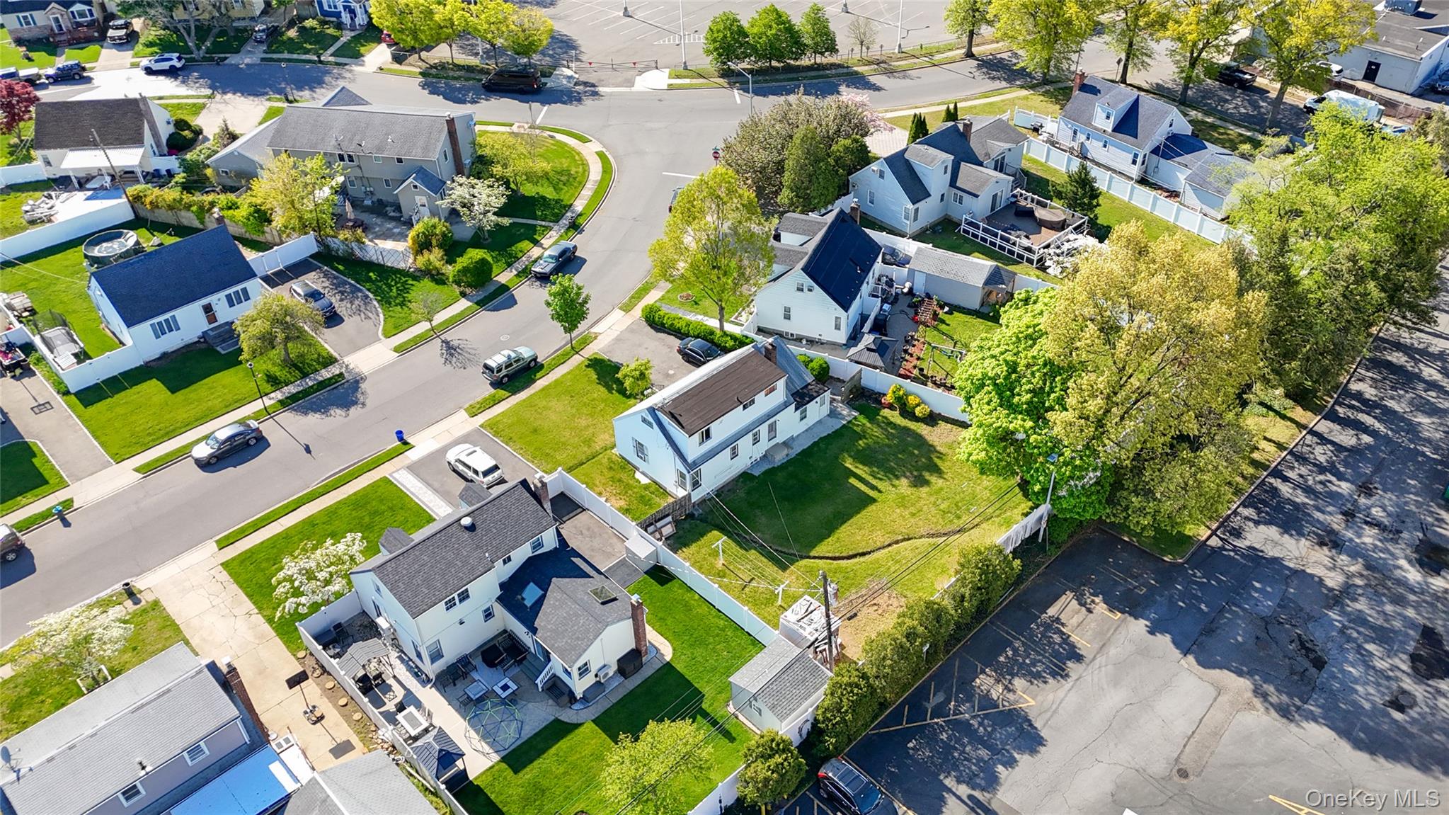 47 Cardinal Road Levittown, NY 11756 - Photo 9 of 15