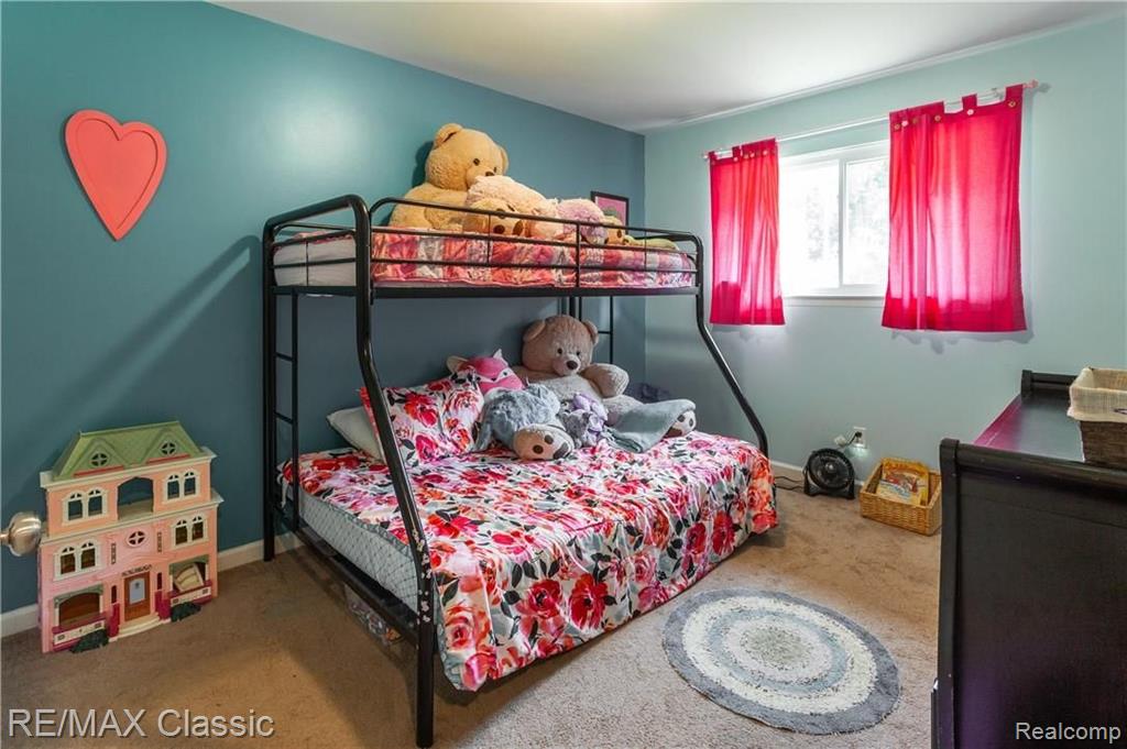 6370 Ridge Road North Canton, MI 48187 - Photo 14 of 36 Gallery Image 14