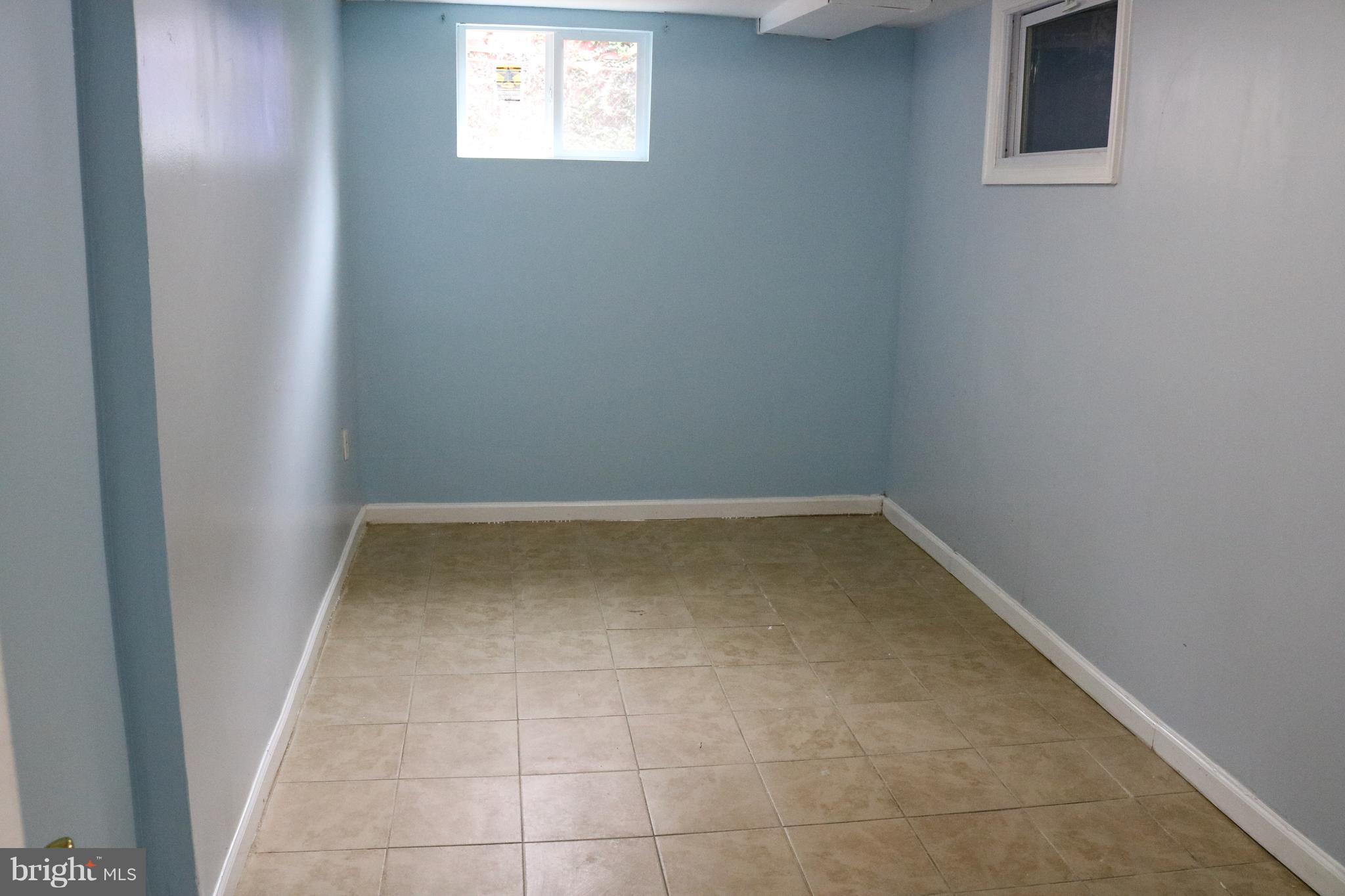 12111 Foley Street Silver Spring, MD 20902 - Photo 14 of 20 Extra room
