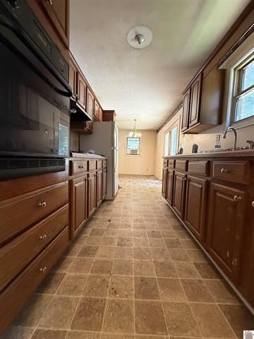 1742 Ed Mitchell Road Princeton, KY 42445 - Photo 6 of 15 6
