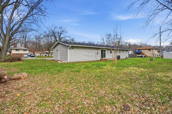 $1,700 | 5035 Roosevelt Place, Gary, IN 46408