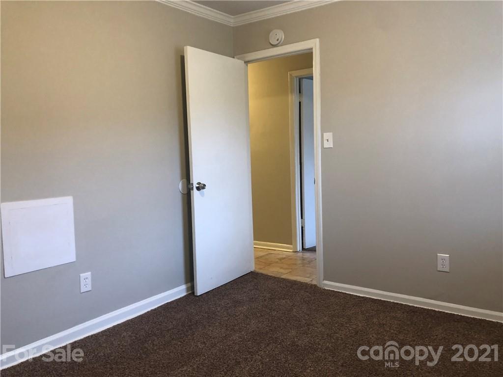 4521 Regal Oaks Road Gastonia, NC 28056 - Photo 12 of 17