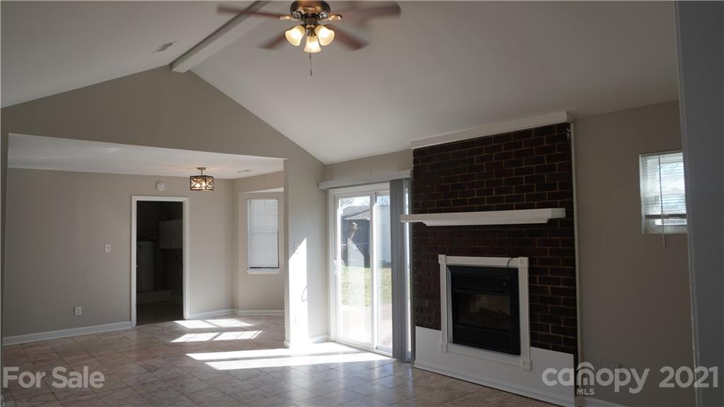 4521 Regal Oaks Road Gastonia, NC 28056 - Photo 4 of 17