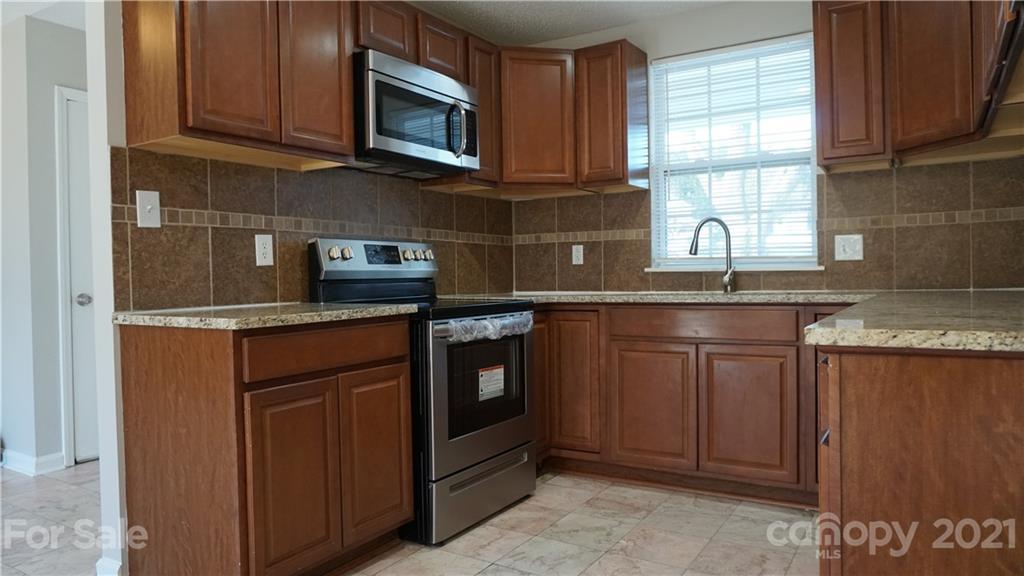 4521 Regal Oaks Road Gastonia, NC 28056 - Photo 7 of 17