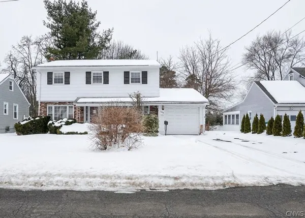 $270,300 | 1709 Caldicott Road, Rotterdam, NY 12303