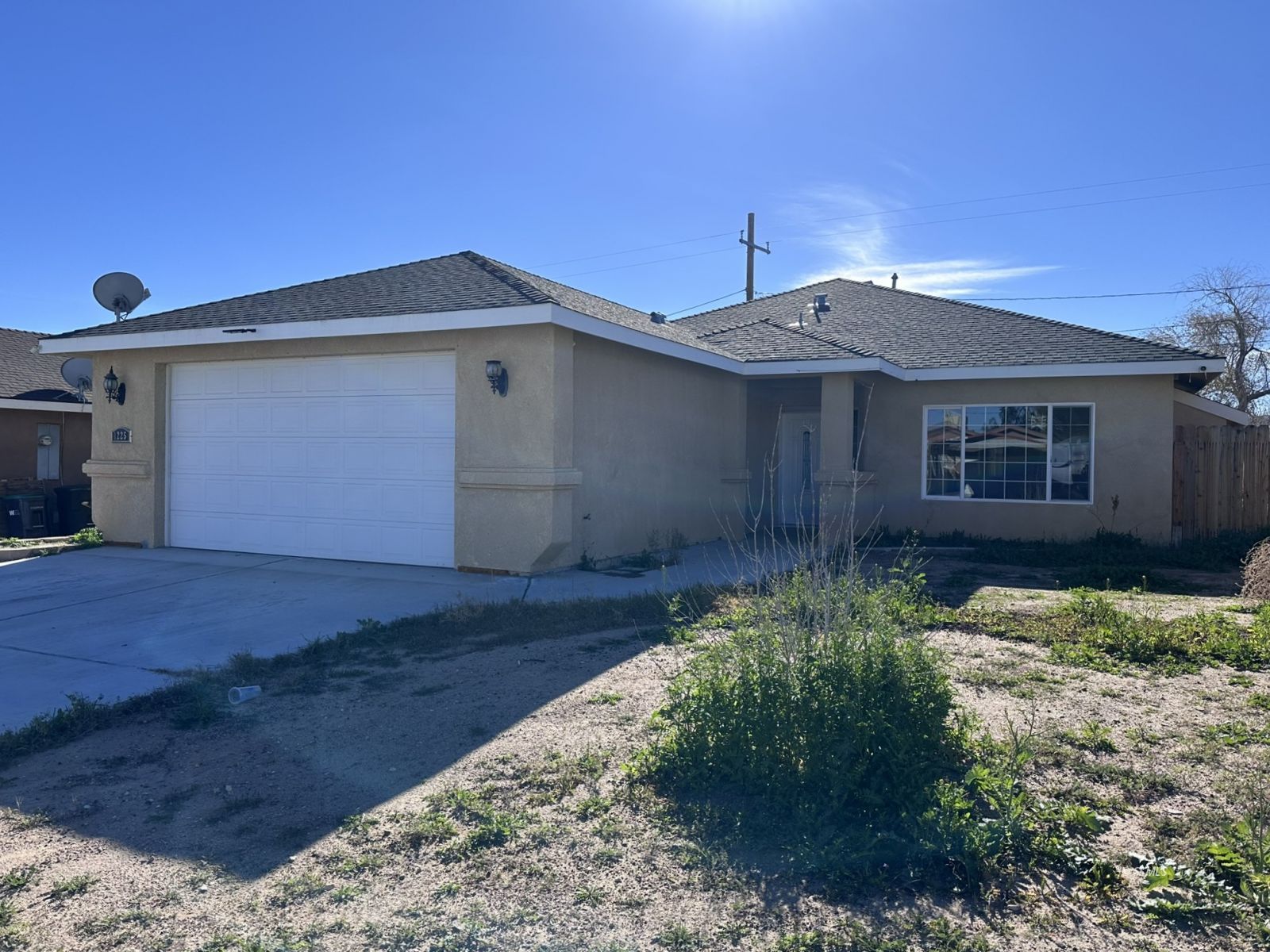 1225 West Mariposa Avenue Ridgecrest, CA 93555 - Photo 1 of 33 Gallery Image 1