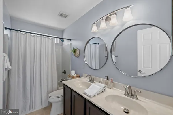 $575,000 | 25 Cypress Point Court, Westminster, MD 21158