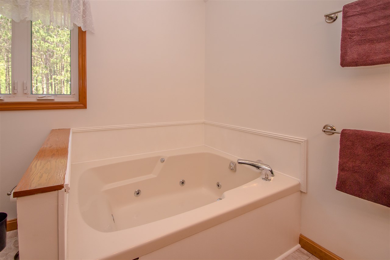 1005 North Road Shelburne, NH 03581 - Photo 29 of 40