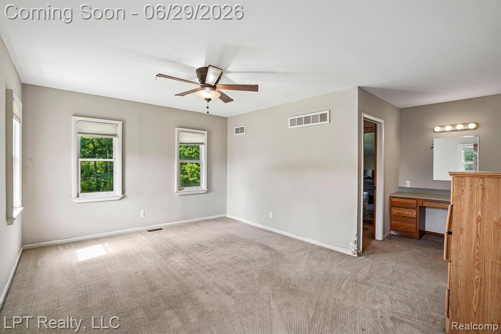 3070 Reeder Road Clarkston, MI 48346 - Photo 14 of 23
