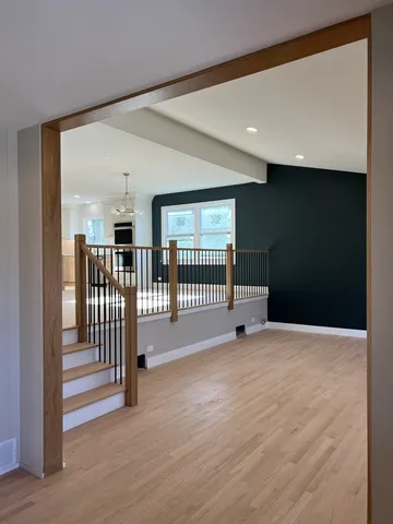 $1,100,000 | 705 Edgewood Avenue, Elmhurst, IL 60126