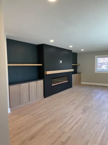 $1,100,000 | 705 Edgewood Avenue, Elmhurst, IL 60126