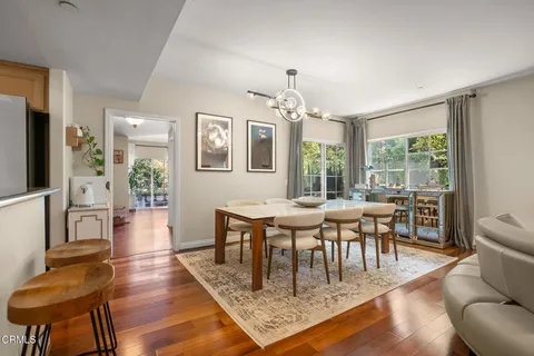 $849,800 | 616 South Wilton Place, Unit 203, Los Angeles, CA 90005