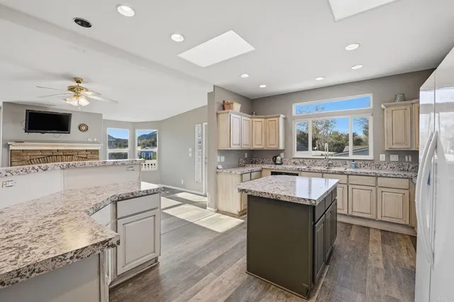 $430,000 | 1301 South Hale Avenue, Unit SPC 41, Escondido, CA 92029