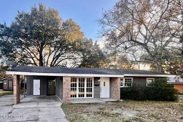 $168,900 | 2304 Tucker Avenue, Pascagoula, MS 39567