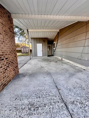 $168,900 | 2304 Tucker Avenue, Pascagoula, MS 39567