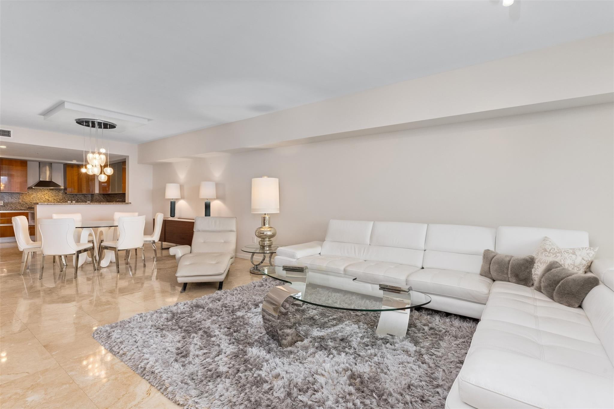 45 Hendricks Isle, Unit 403 Fort Lauderdale, FL 33301 - Photo 9 of 53 Photo 9