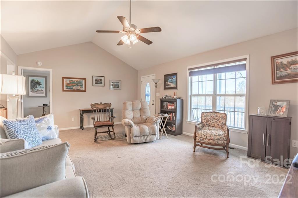 1577 State Rd S-46-323 York, SC 29745 - Photo 8 of 34 a living room with furniture and a window
