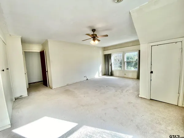 $129,000 | 102 North Gordon Drive, Crockett, TX 75835